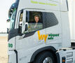 Annick De Ridder in truck